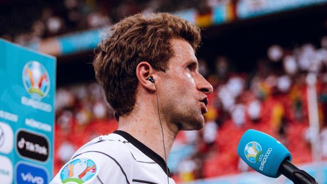 德国将帅齐吹戈森斯 穆勒：原来他在意甲踢球啊……