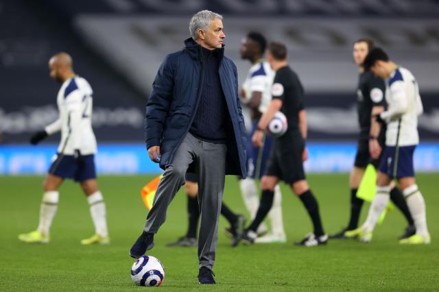 开云体育官网-穆帅：枪手瞎抱怨 想用冠军庆贺执教千场&amp;列维20年