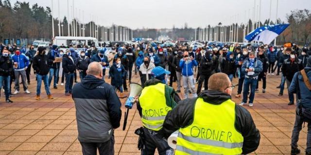 开云体育APP下载-治不好柏林赫塔富贵病，总经理和主帅双双背锅下课