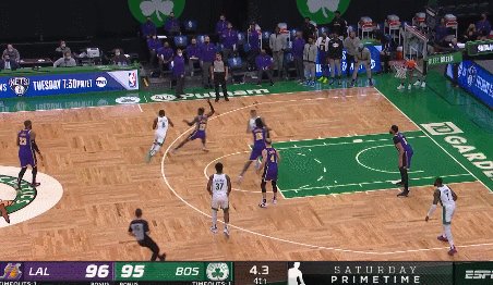 开云体育下载-12投11铁还错失绝杀 沃克面对詹姆斯已经1胜30负